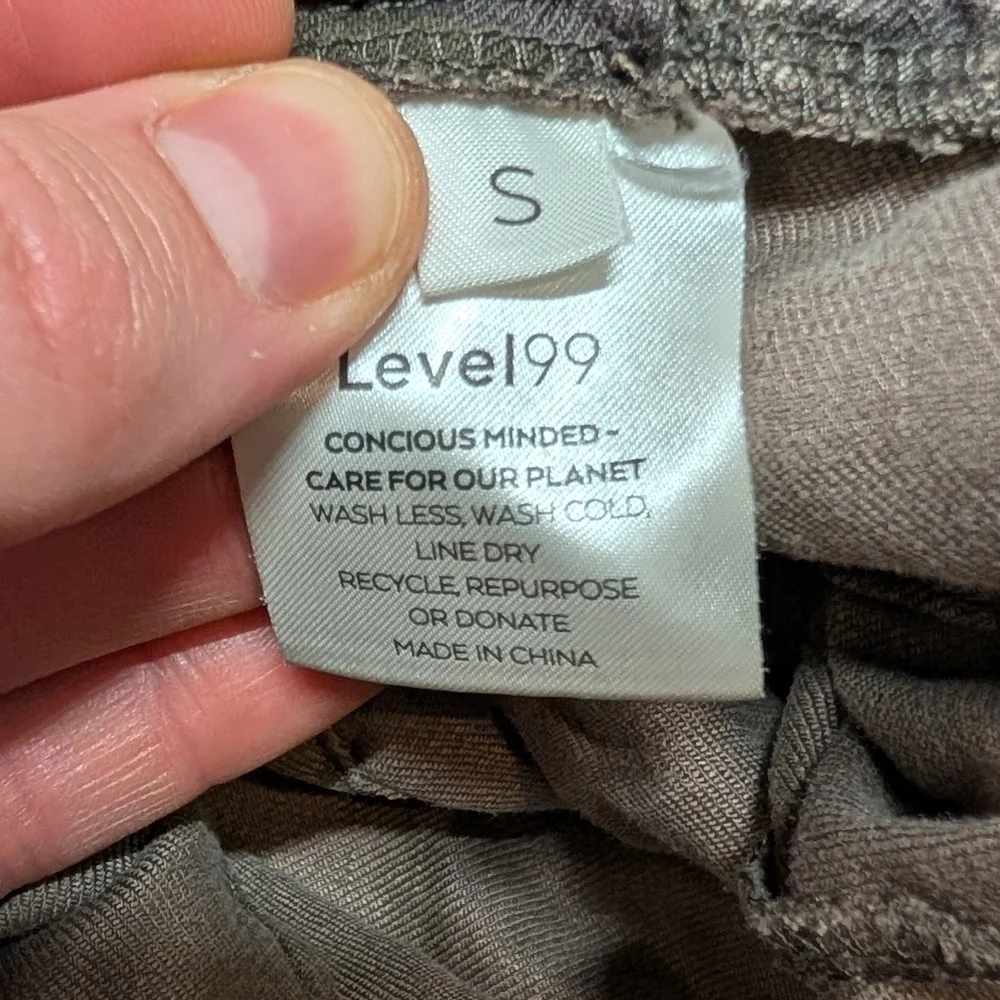 Level 99 Linen Blend Desert Camo Women's Shorts Small